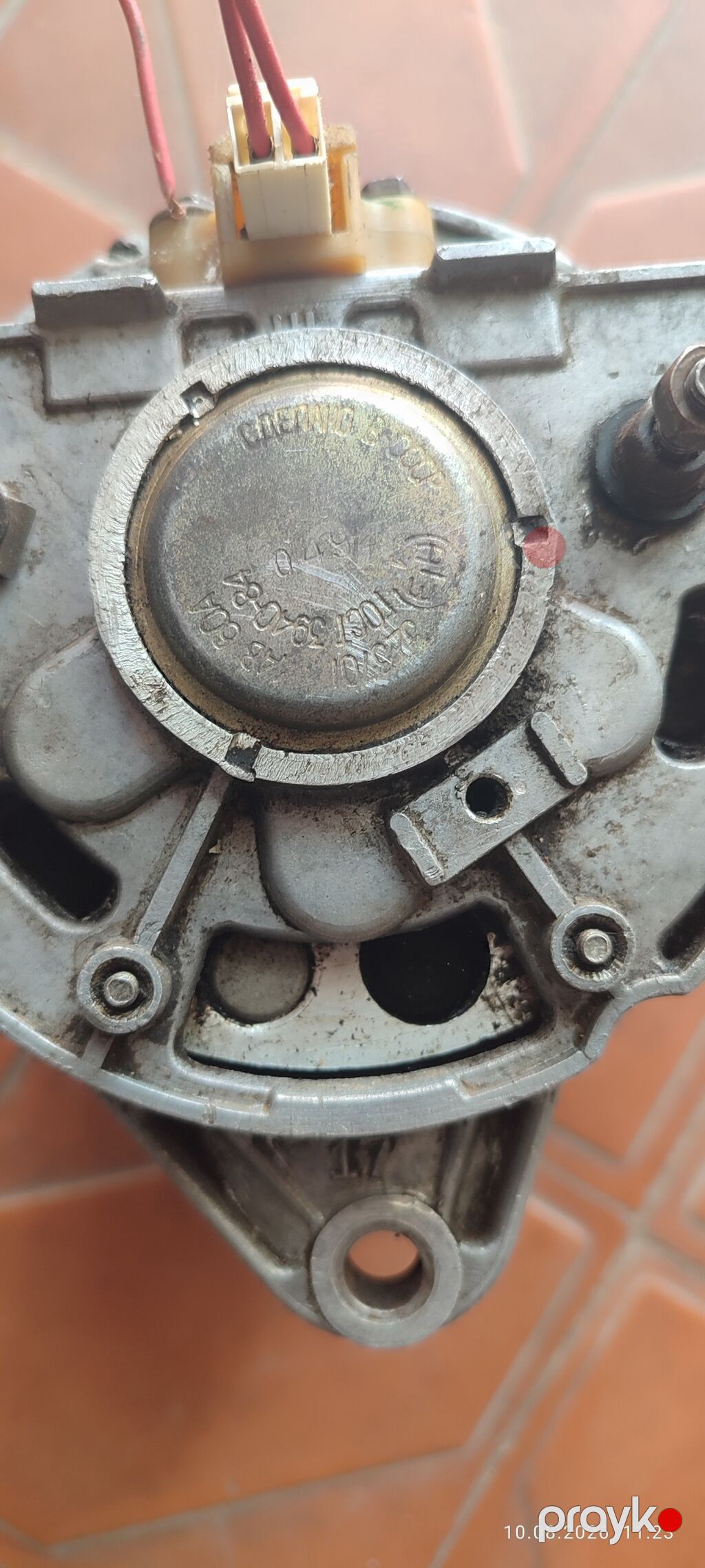 Avtomobil generatoru (alternator) - Mexaniki kasnaqla ötürücü, iki — Avtomobil elektrikası, Digah (2)