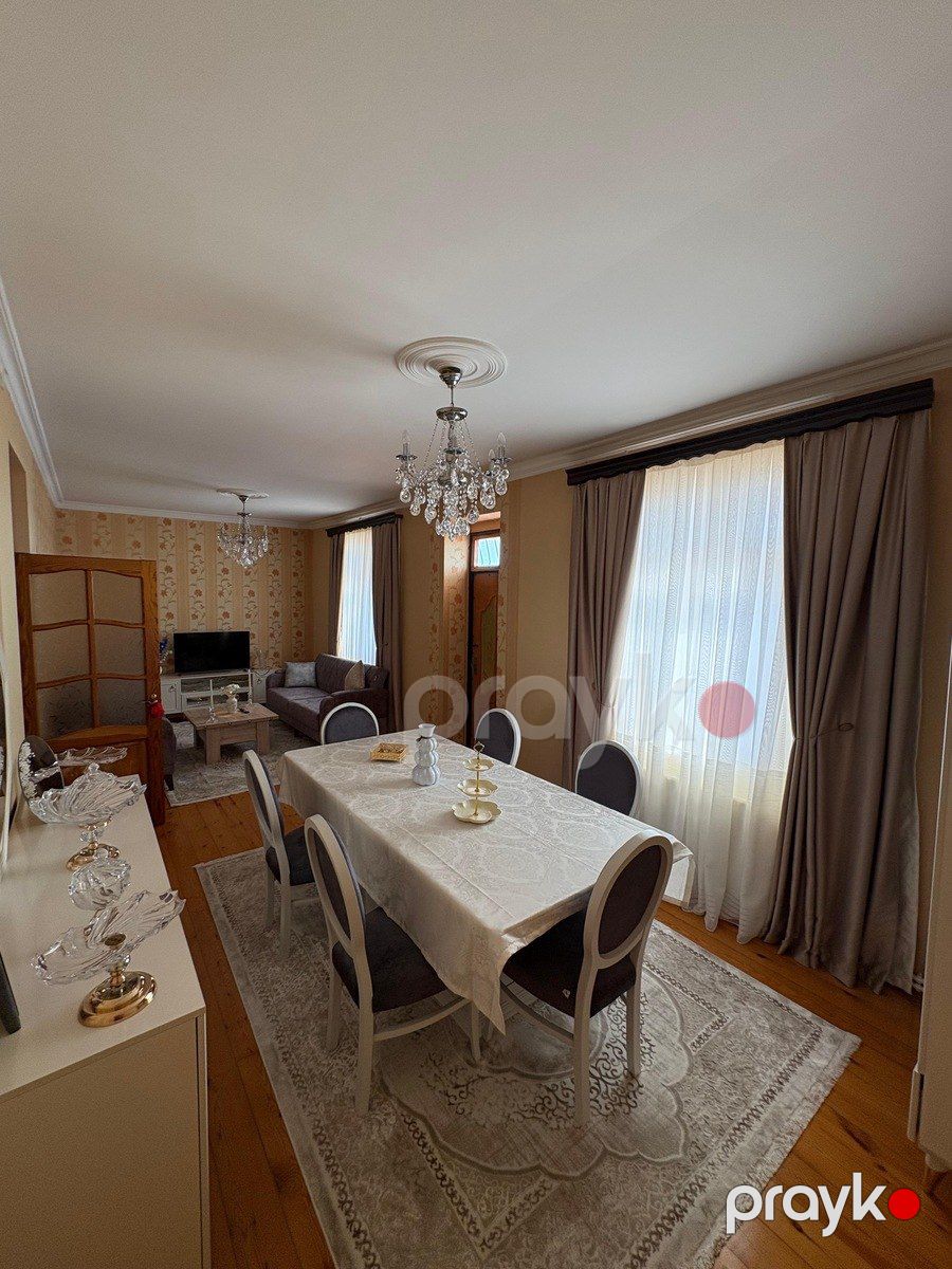 Satılır 5 otaqlı həyət evi/bağ evi 300 m² — Ev, villa, Bakı (3)