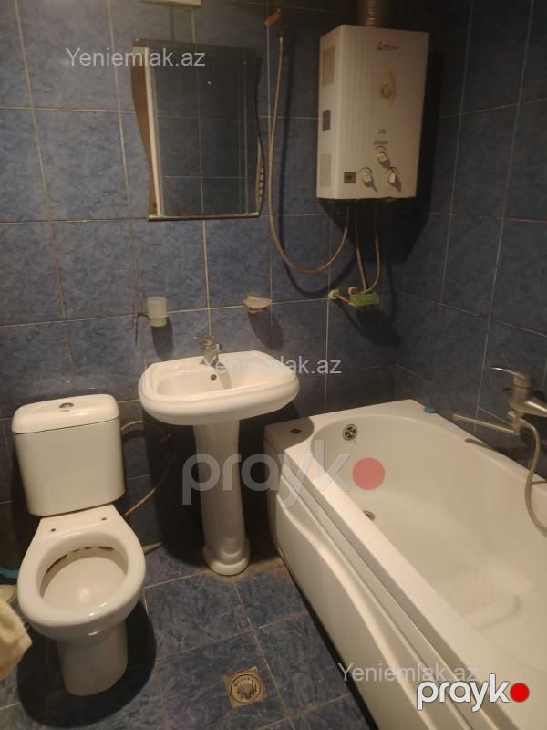 Satılır 3 otaqlı Bina evi menzil (Köhnə tikili), 70 m², 1-ci mikrorayon — Mənzil, Sumqayıt (5)