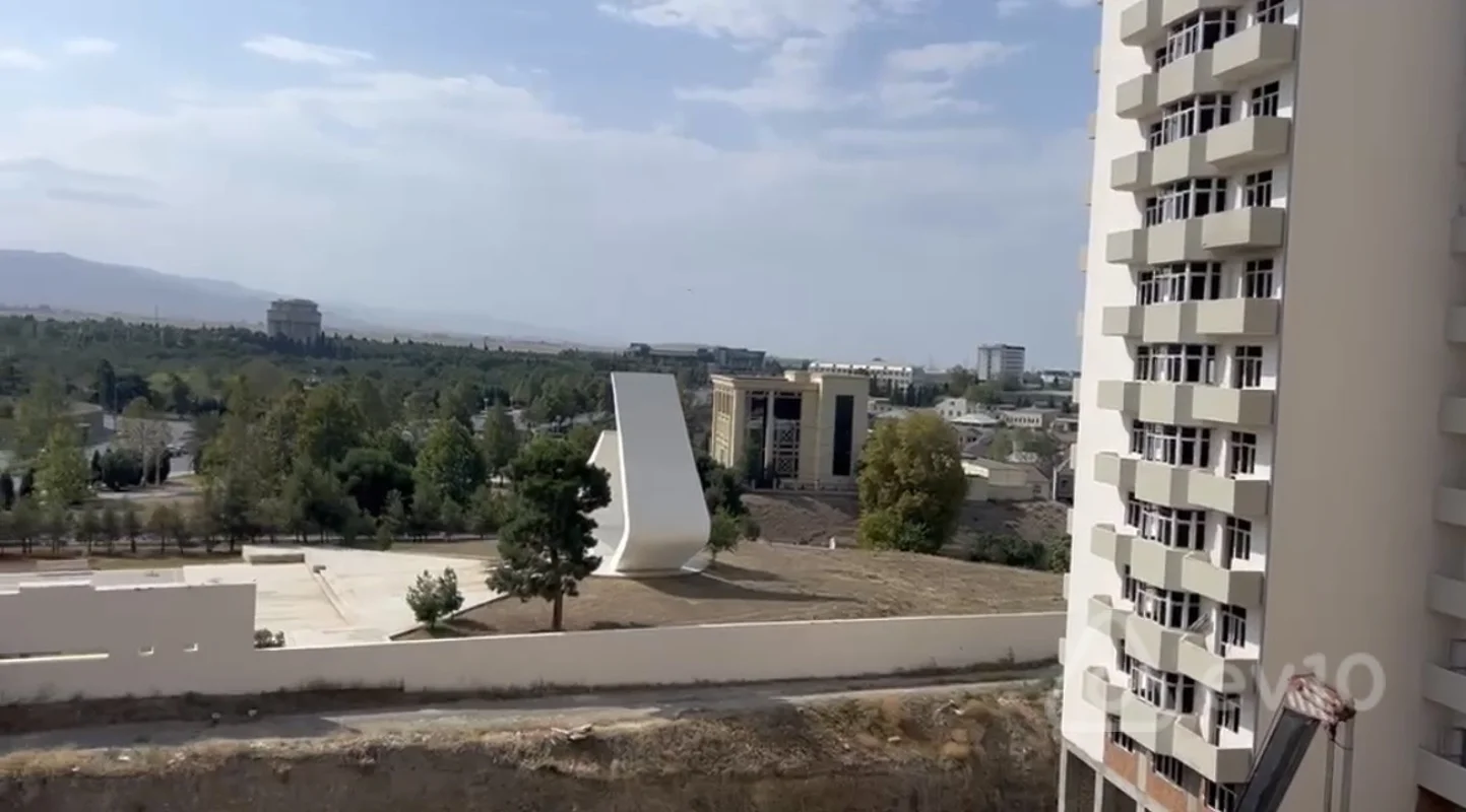 4 otaqlı mənzil, 193 m², Nizami Gəncəvi prospekti — Gəncə