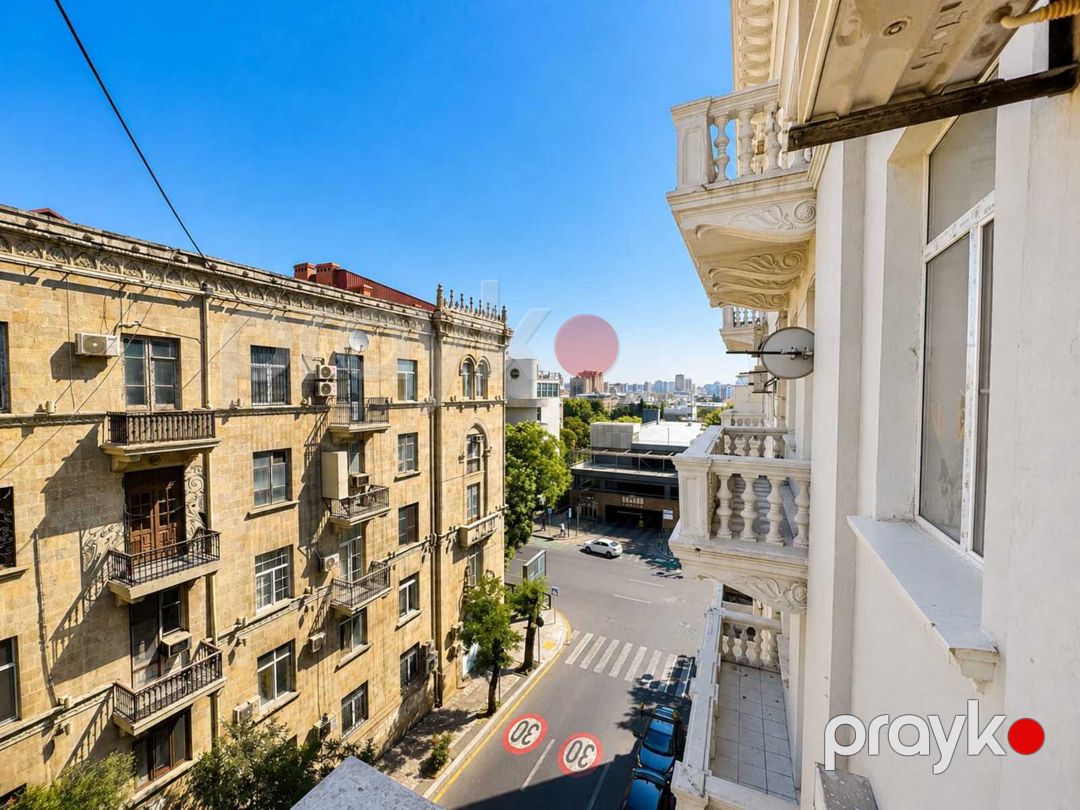 Satılır 3 otaqlı köhnə tikili 110 m² — Mənzil, Bakı (12)