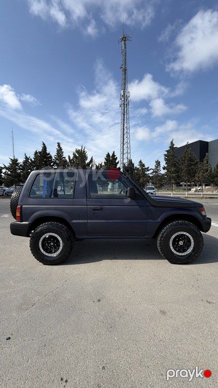 Mitsubishi Pajero, 2.4 L, 1997 il, 300 000 km — Avtomobillər, Sumqayıt (8)