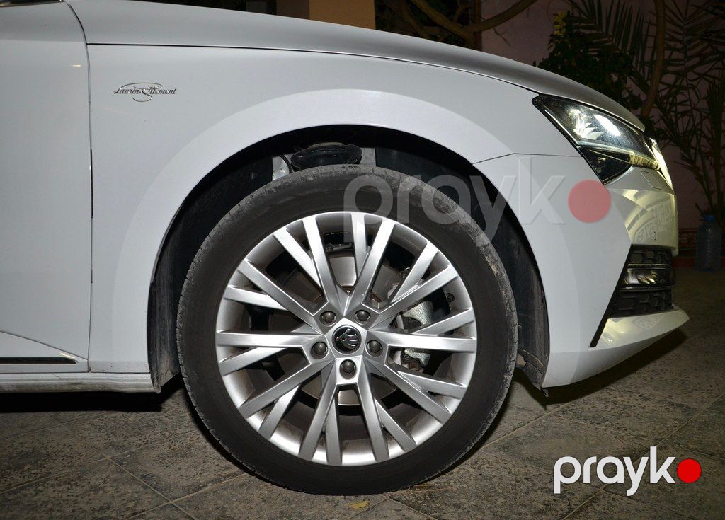 Skoda Superb, 2.0 L, 2023 il, 46 000 km — Avtomobillər, Bakı (3)