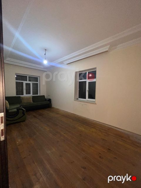 Zabrat 2 2 otaqlı Addenli həyət evdir ev boş verilir kirayə aylığı — Bakı