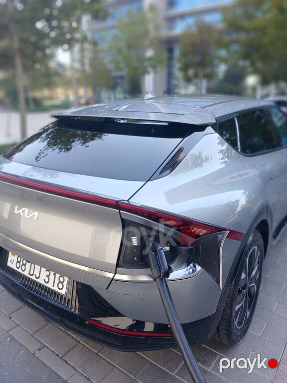 Kia EV6, 77.4 kWh, 2023 il, 90 500 km — Avtomobillər, Bakı (6)