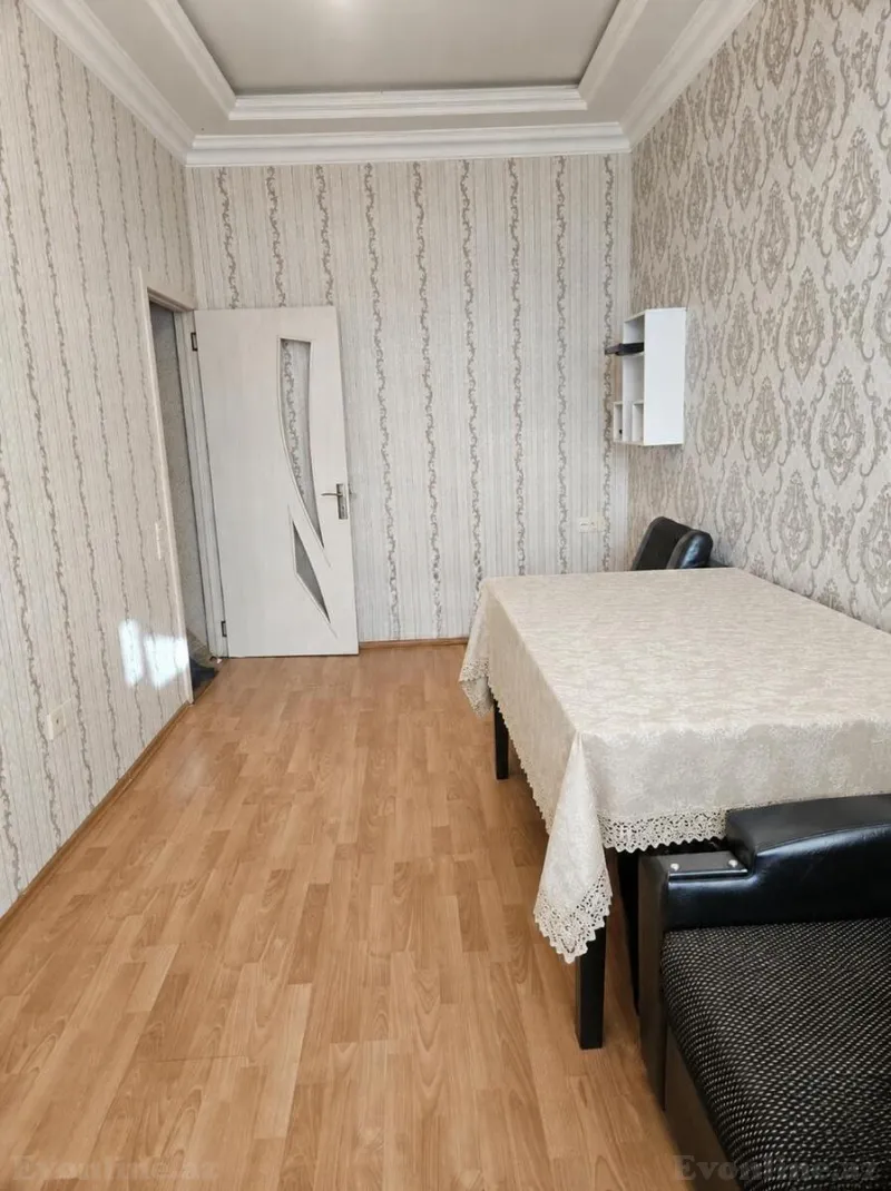 Satılır 2 otaqlı Mənzil Köhnə tikili 43 m² Bakı, Nərimanov r — Mənzil, Bakı (2)