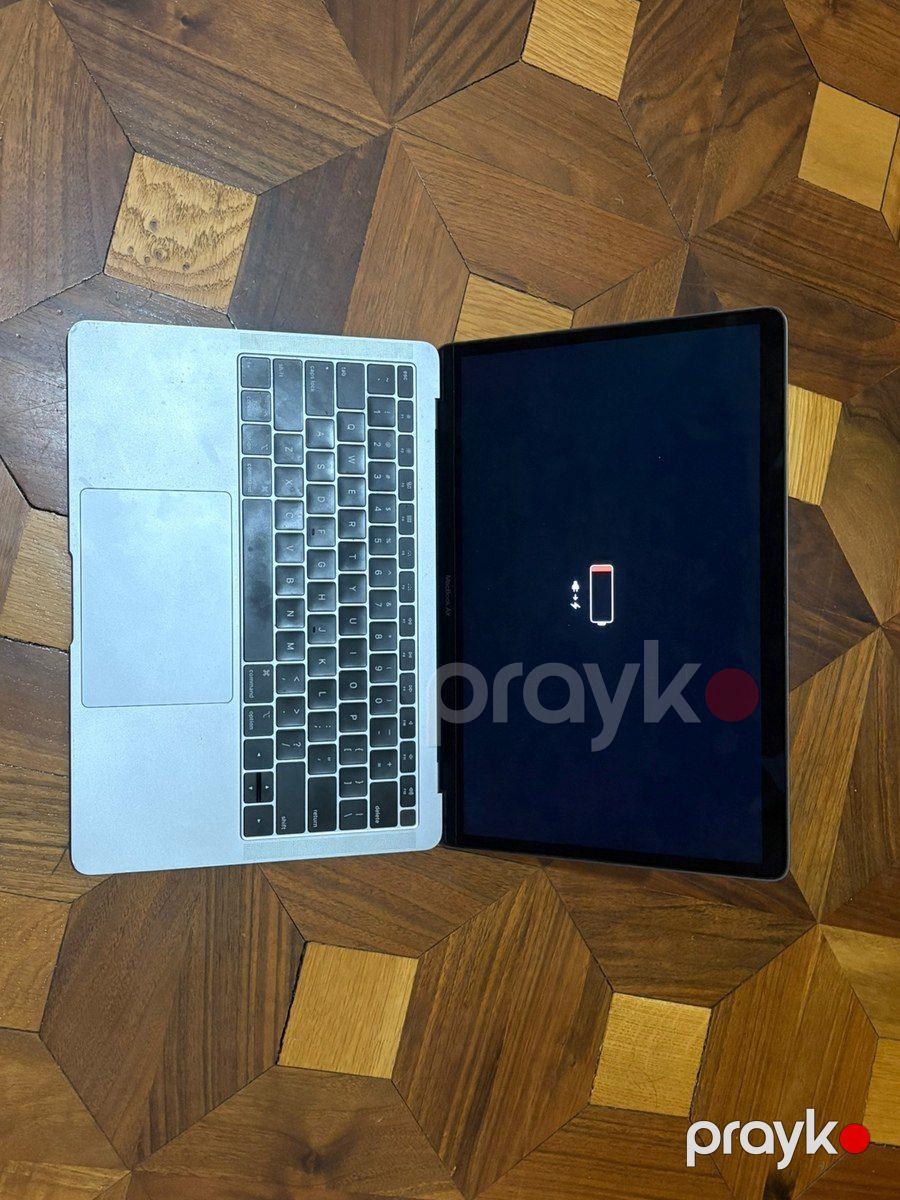 Macbook Air Retina 2020 — Masaüstü kompüterlər, Bakı (4)