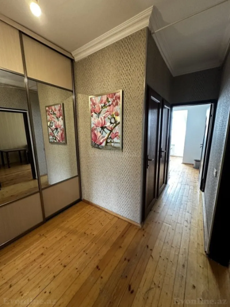 Satılır 2 otaqlı Mənzil Köhnə tikili 70 m² Bakı, Yasamal r., İnşaatçılar m., Yeni Yasamal — Mənzil, Bakı (4)