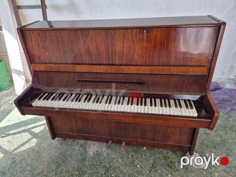 Pianino — Bakı