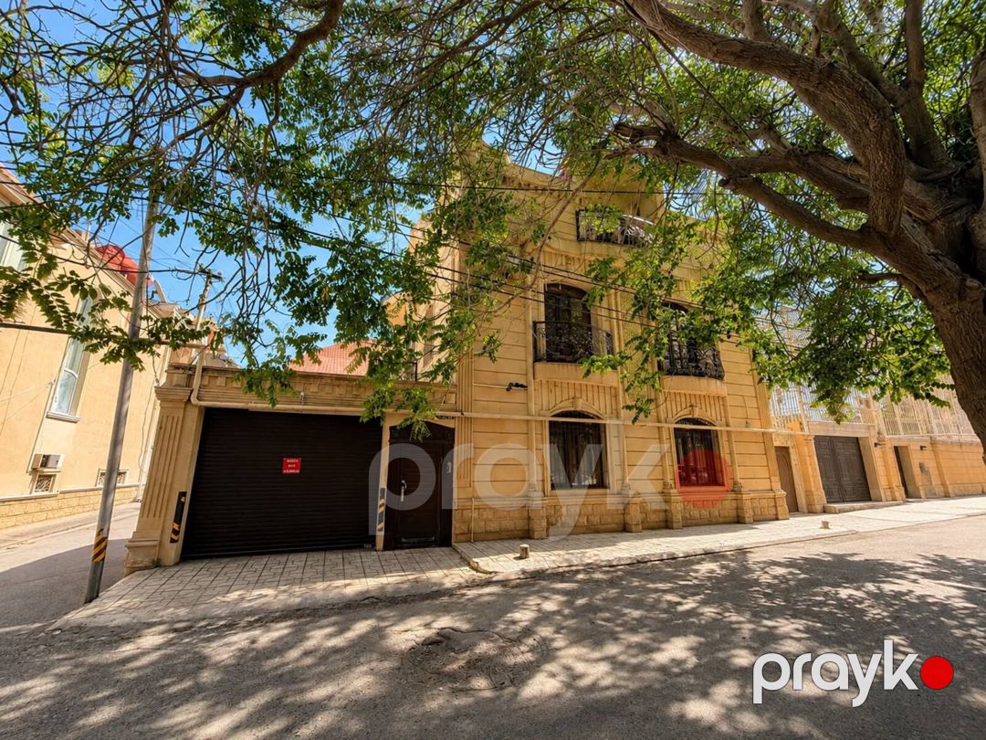 Satılır 6 otaqlı həyət evi/bağ evi 450 m² — Ev, villa, Bakı (2)