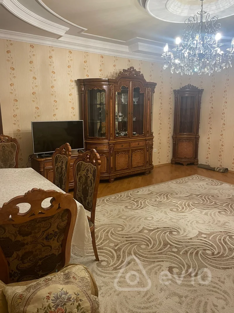 3 otaqlı mənzil, 147 m², Süleyman Vəzirov küçəsi — kirayə — Mənzil, Bakı (2)