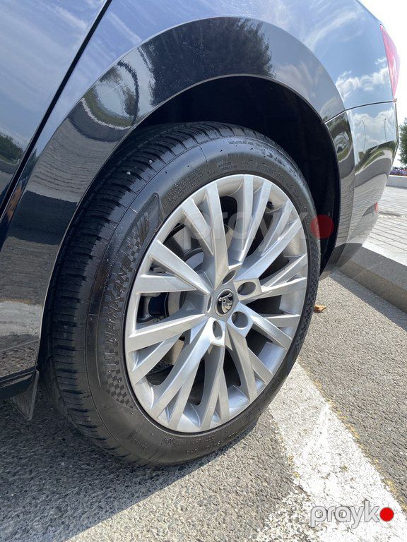 Skoda Superb, 2.0 L, 2021 il, 77 500 km — Avtomobillər, Bakı (9)
