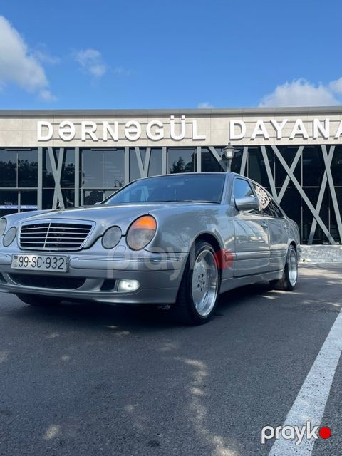 Mercedes E 270, 2.7 L, 1999 il, 431 000 km — Bakı