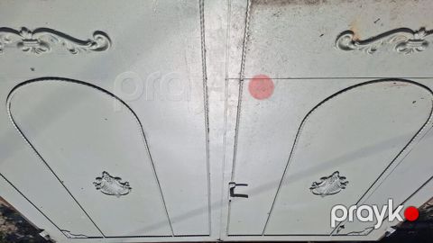 Darvaza 300/260sm 550azn Kurdexani 9491 leli — Digah