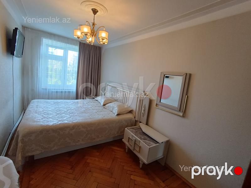 Satılır 3 otaqlı Bina evi menzil (Köhnə tikili), 83 m², 1-ci mikrorayon — Mənzil, Sumqayıt (8)