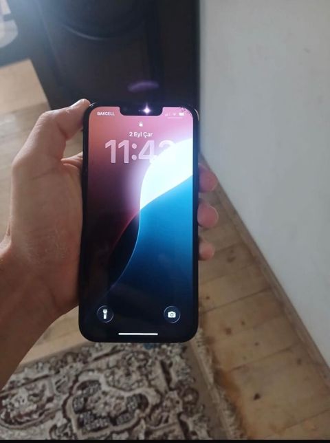 IPhone 13, 128 GB, Qara, Face ID — Bakı