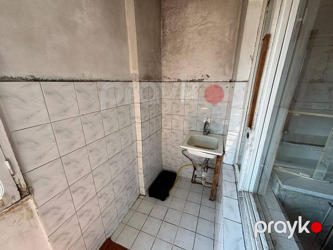 Satılır 2 otaqlı köhnə tikili 50 m² — Mənzil, Bakı (6)