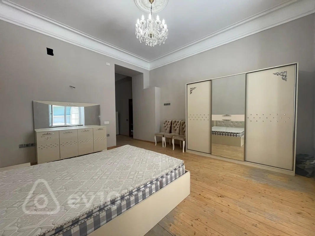 1 otaqlı mənzil, 50 m², Neftçilər prospekti — kirayə — Bakı