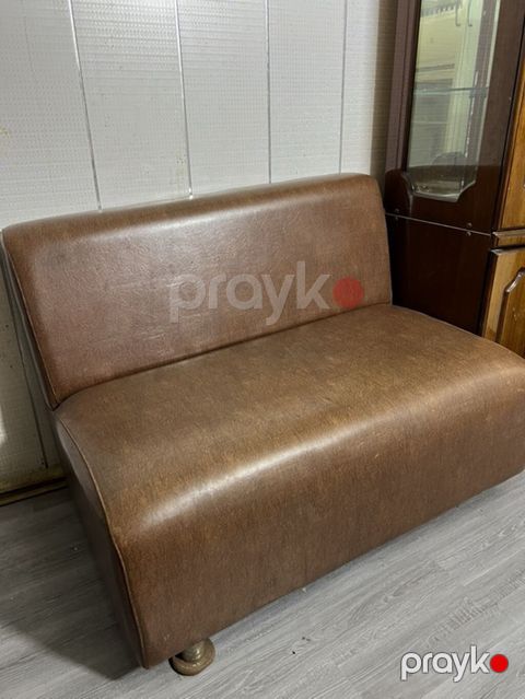 Qəhvəyi rəng koja pufik satılır. Ölçüsü 1 metr — Bakı