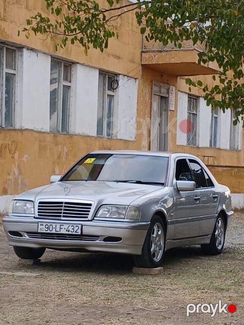 Mercedes C 180, 1.8 L, 1999 il, 350 006 km — Biləsuvar