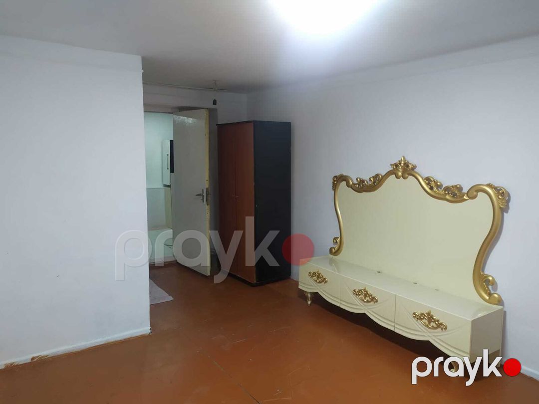 Satılır 1 otaqlı köhnə tikili 40 m² — Mənzil, Bakı (2)