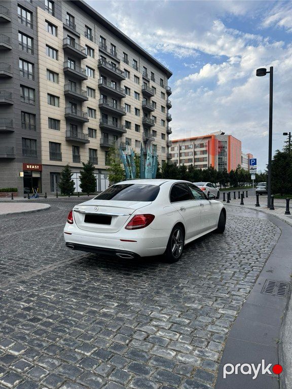 Mercedes E 300, 2.0 L, 2017 il, 123 000 km — Avtomobillər, Bakı (5)