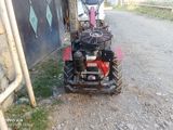 Ağır işlər üçün gücləndirilmiş matorlu yürüş traktoru (motoblok) — Aqrotexnika