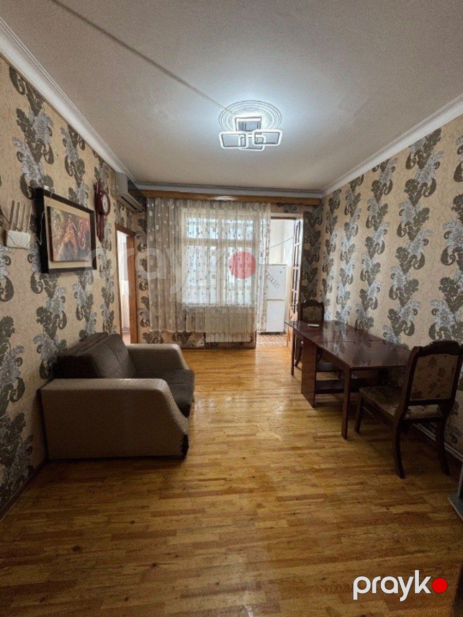 Satılır 2 otaqlı köhnə tikili 60 m² — Mənzil, Bakı (8)