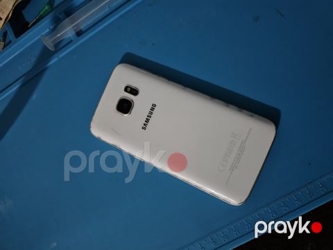 Samsung Galaxy S7 Gold 32GB/4GB — Bakı