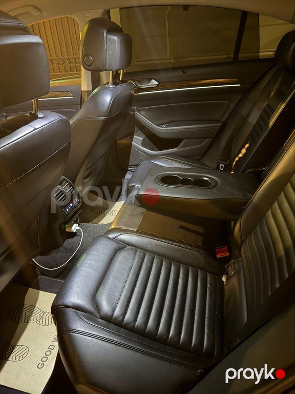 Volkswagen Passat, 1.8 L, 2018 il, 252 000 km — Avtomobillər, Bakı (9)