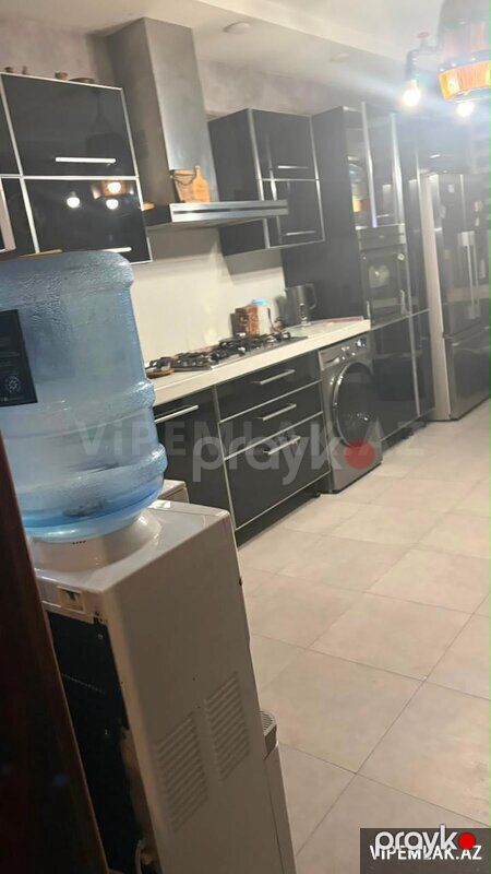 Yasamal rayonunda 4 otaqlı Köhnə tikili Satılır, 110 m² — Mənzil, Bakı (5)