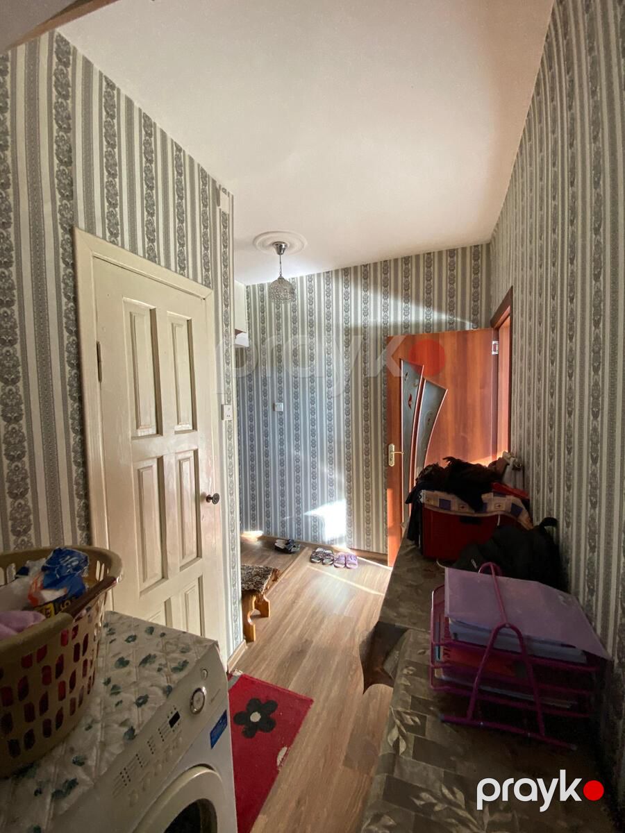 Satılır 2 otaqlı köhnə tikili 50 m² — Mənzil, Bakı (8)