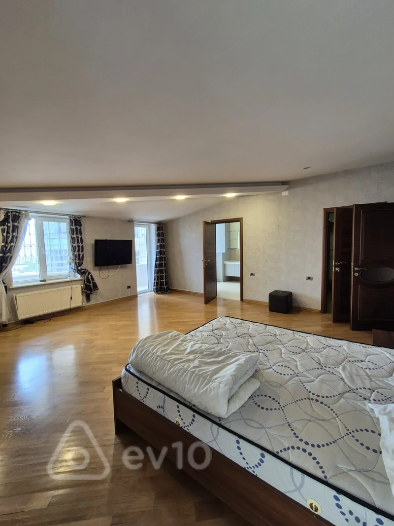 5 otaqlı mənzil, 340 m², Həsən Abdullayev küç — kirayə — Mənzil, Bakı (2)
