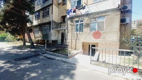 Satılır obyekt 35 m² — Bakı