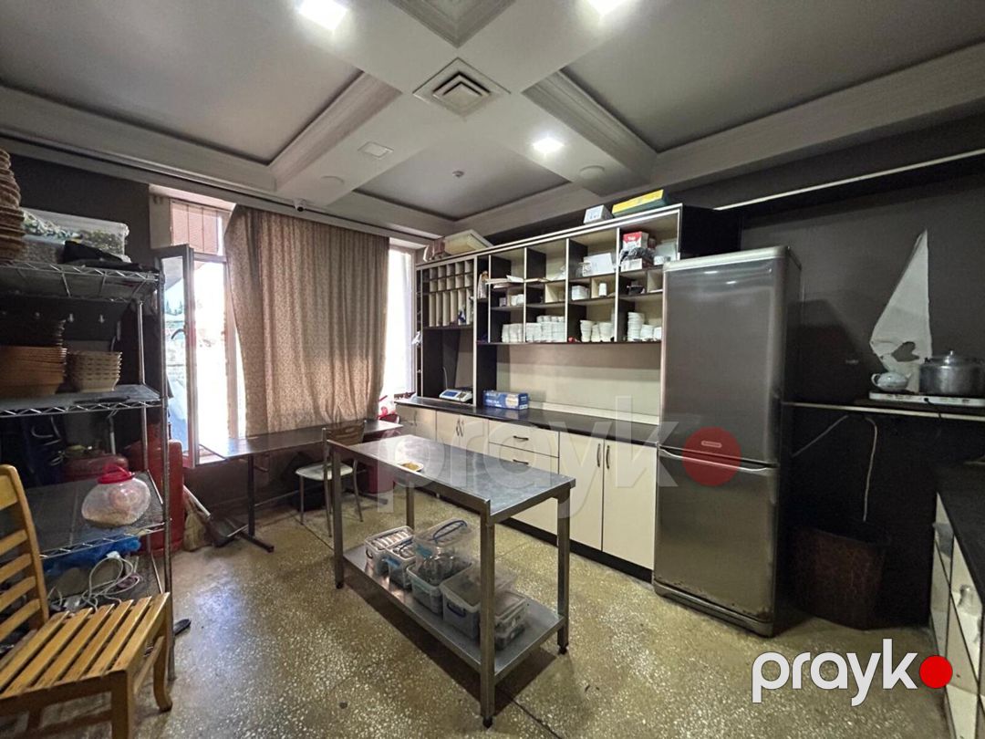 Satılır obyekt 174 m² — Əmlak, Bakı (4)