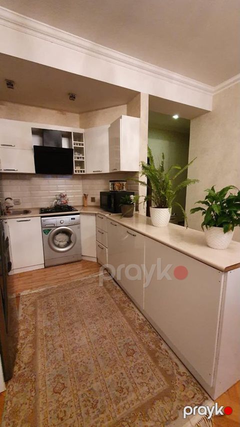 3 otaqlı mənzil, 88 m², Yasamal r., Bakı