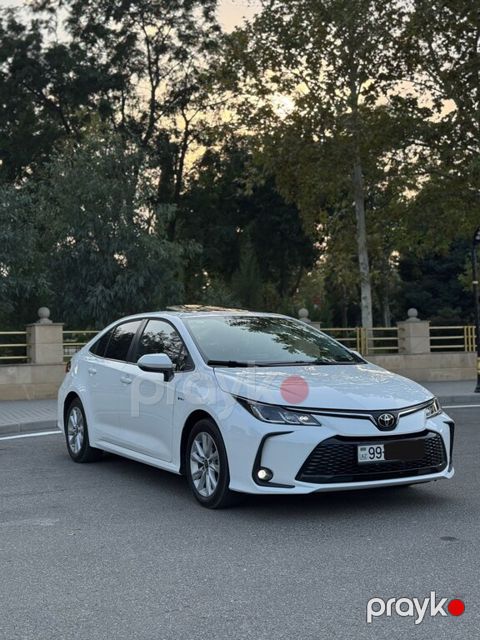 Toyota Corolla, 1.8 L, 0.85 kWh, 2025 il, 30 000 km — Bakı