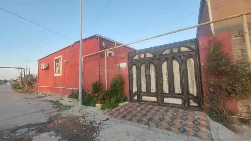 Satılır 4 otaqlı Həyət evi 100 m² Bakı, Suraxanı r., Qaraçuxur — Bakı