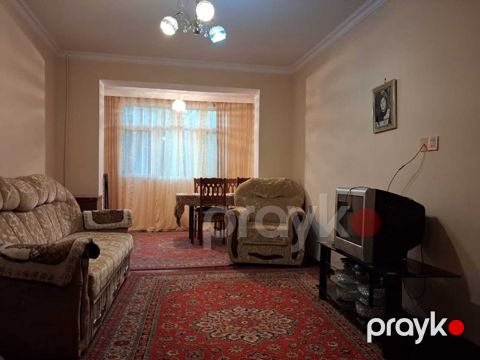 2-otaqlı mənzil kirayə verilir, Cəmşid Naxçıvanski küç., 50 m² — Bakı