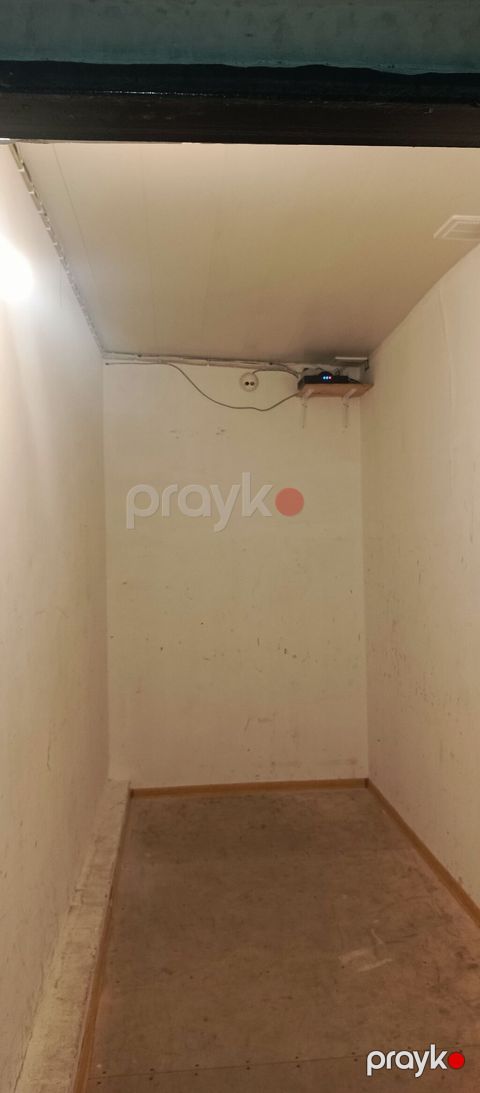 İcarəyə verilir – kiçik anbar/saxlama otagi.doseme pol bir isig bir — Bakı