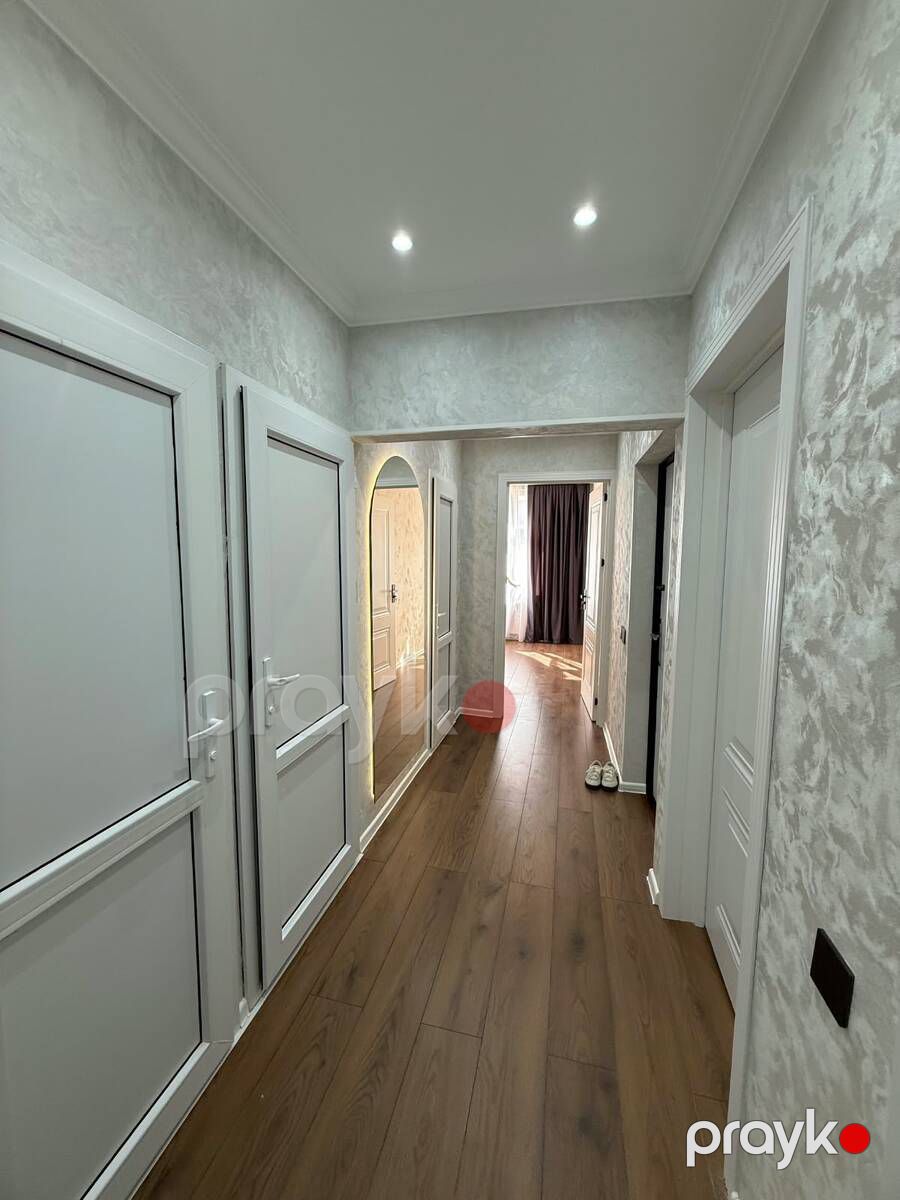Satılır 2 otaqlı köhnə tikili 60 m² — Mənzil, Bakı (10)