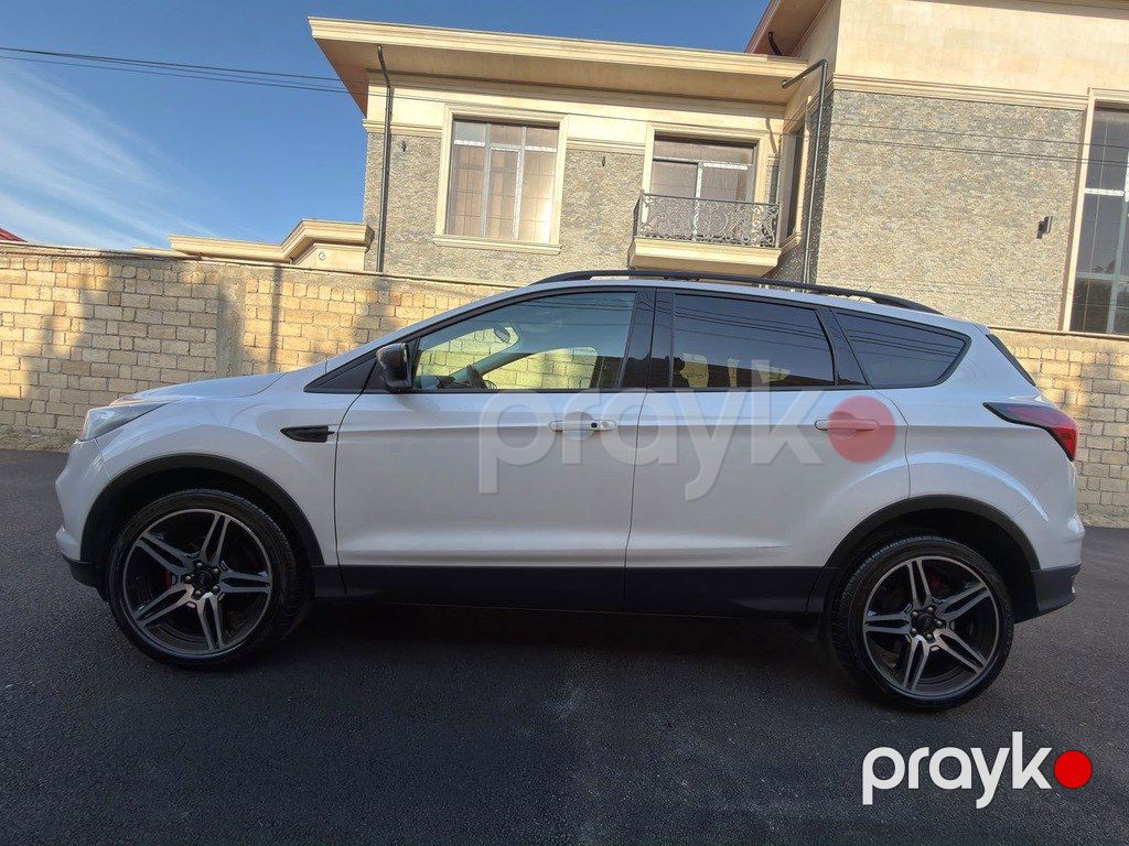 Ford Escape, 1.5 L, 2018 il, 141 622 km — Avtomobillər, Bakı (7)