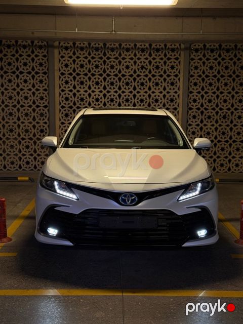 Toyota Camry, 2.5 L, 1.6 kWh, 2023 il, 82 000 km — Bakı