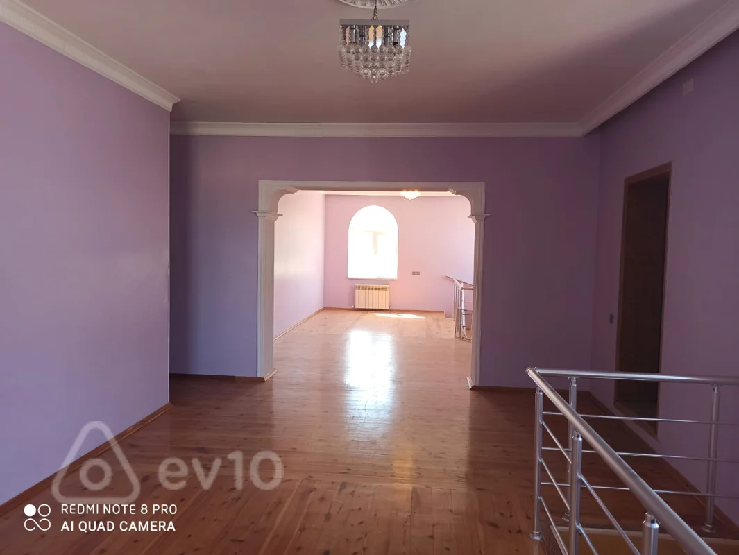 8 otaqlı həyət evi, 300 m², Yusif Eyvazov Kucesi — Ev, villa, Bakı (12)