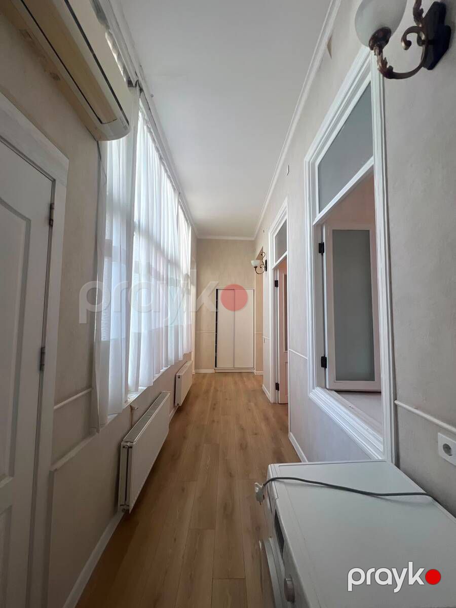 Satılır 4 otaqlı köhnə tikili 135 m² — Mənzil, Bakı (6)