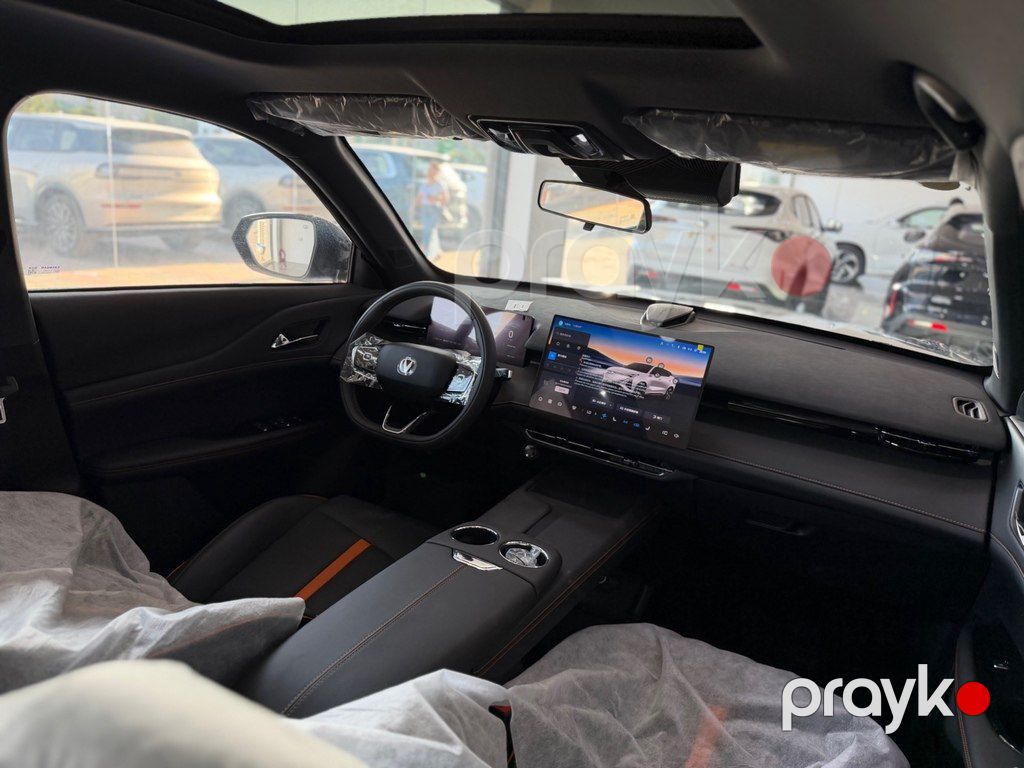 Changan Uni-Z, 1.5 L, 18.4 kWh, 2026 il, yeni — Avtomobillər, Bakı (8)