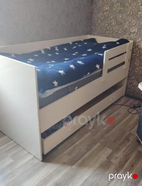 Usaq carpayisi matrasida var 70 azn satilir unvan Buzovna &Sara — Mehdiabad