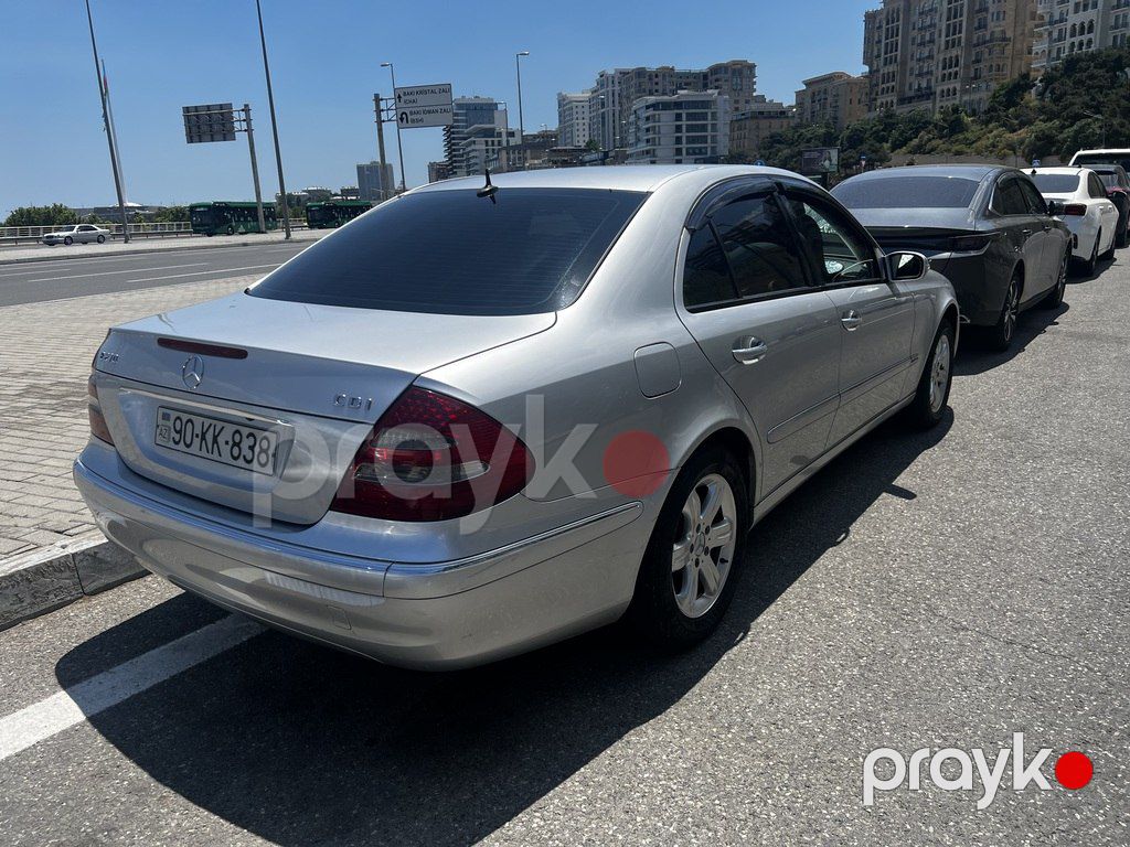 Mercedes E 270, 2.7 L, 2003 il, 480 000 km — Avtomobillər, Bakı (5)