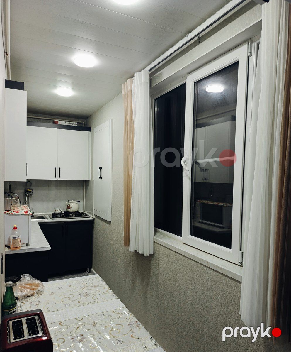 Satılır 3 otaqlı köhnə tikili 65 m² — Mənzil, Bakı (12)