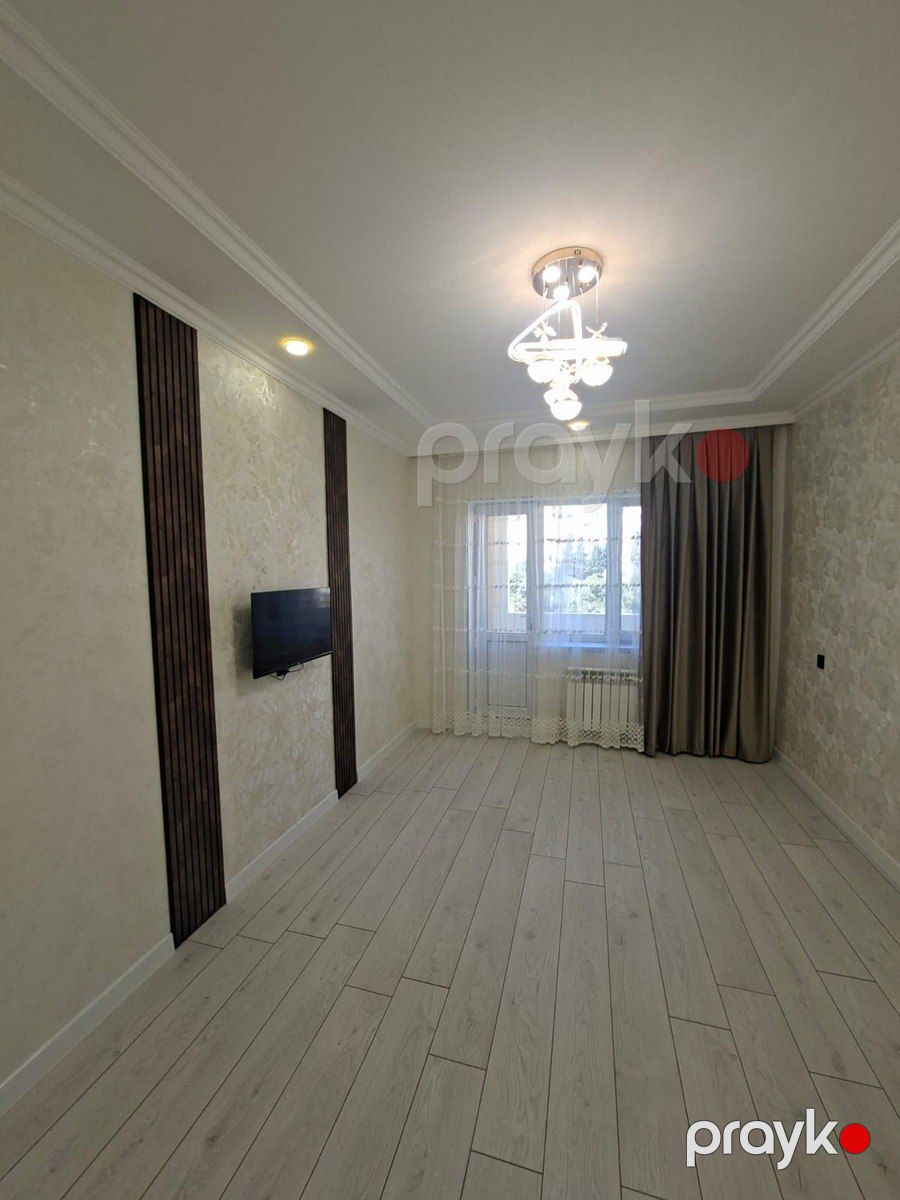 Satılır 2 otaqlı köhnə tikili 70 m² — Mənzil, Bakı (9)